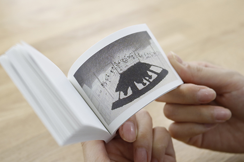 個展「here and there」