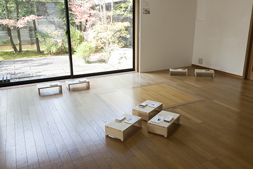 個展「here and there」 02